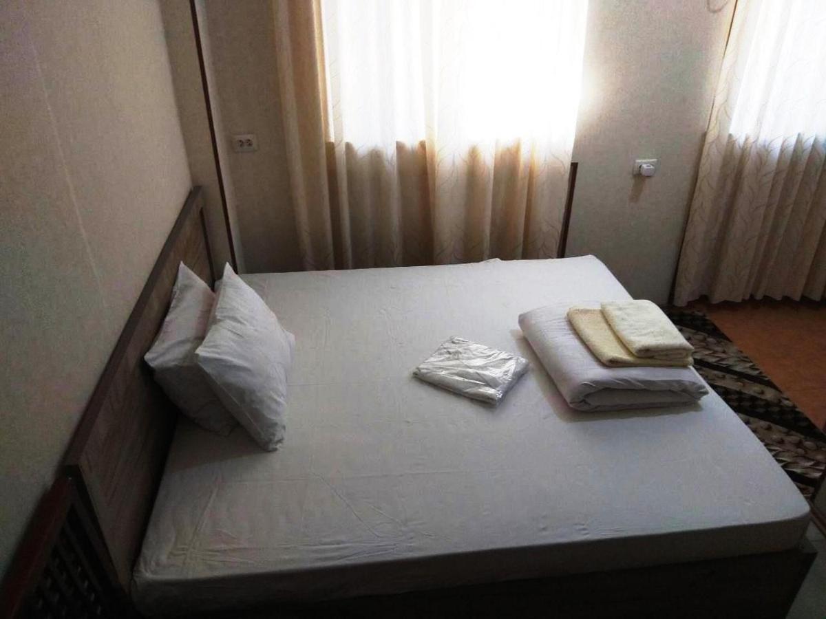 Safar Hotel Ташкент Екстер'єр фото